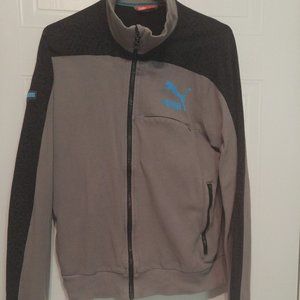 Puma Womens Full Zip Track Jacket  Size medium ( 88 A )
